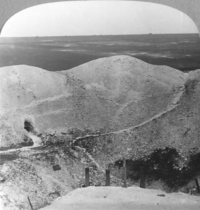 Minekrater ved La Boisselle, Somme, Frankrig, Første Verdenskrig, c1916-c1918 af Realistic Travels Publishers