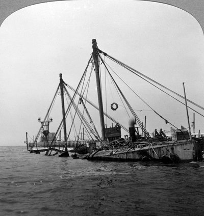 Sunken krigsskib HMS Vindictive, Oostende, Belgien, Første Verdenskrig, 1918. af Realistic Travels Publishers
