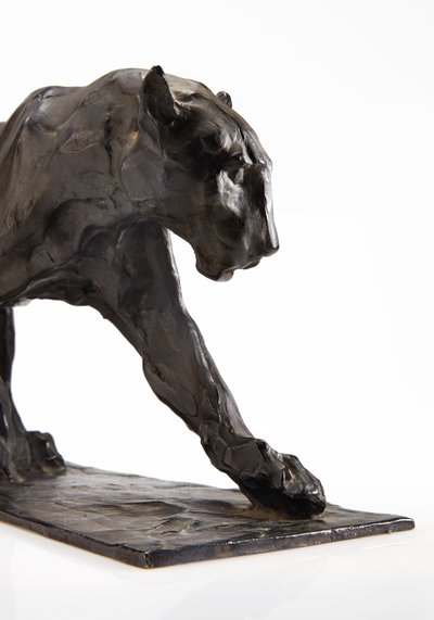 Panther walking, bagben hævet, ca. 1904 (patineret bronze) af Rembrandt Bugatti