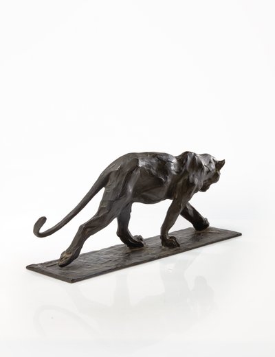 Panther walking, bagben hævet, ca. 1904 (patineret bronze) af Rembrandt Bugatti