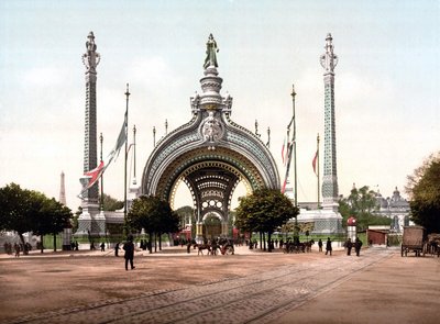 Grand Entree af 1900 Universal Exhibition i Paris af Rene Binet. af Rene Binet