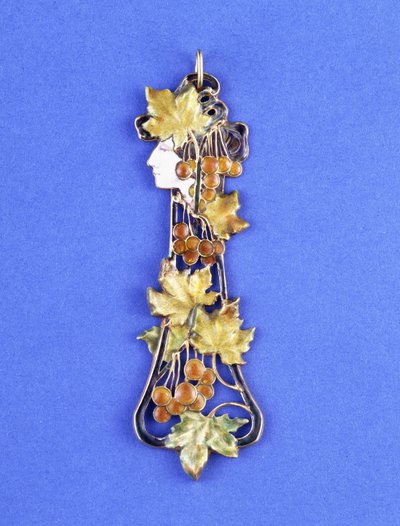 Et Lalique-vedhæng, formet som et jugendpigehoved i profil, ca. 1900 (metal, emalje) af Rene Jules Lalique
