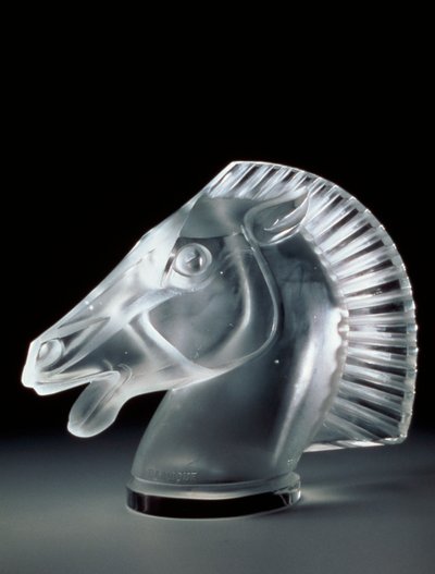 Longchamp kølerhætte af Rene Jules Lalique