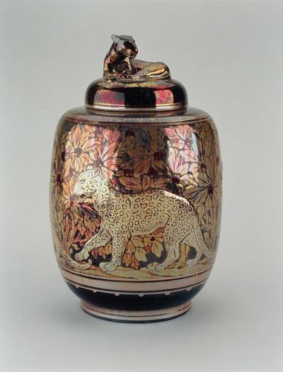 Lustre vase og låg, Pilkington Royal Lancastrian af Richard Joyce