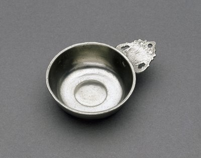 Porringer, ca. 1788-1820 (tin) af Richard Sr. Lee