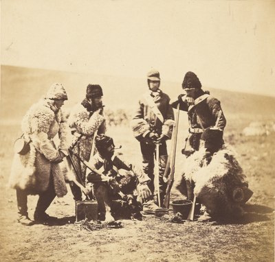 Kaptajn Pechell og mænd fra 77. regiment - vinterdragt. af Roger Fenton