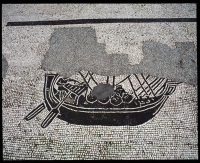 Romersk kunst: "Ship" Mosaic of the Seafarers Corporation, Place des Corporations af Roman