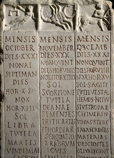 Romersk kunst: kalender fra Champs de Mars (campo marte) med angivelse af månederne (oktober, november, december), dagene med stjernebillederne og stjernetegnene (Vægten, Skorpionen, Skytten) og det tilsvarende landbrugsarbejde. 1. århundrede f.Kr.-1s af Roman