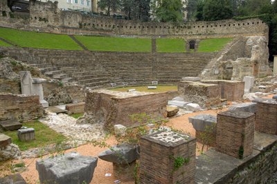 Romersk kunst: udsigt over det romerske teater (1. f.Kr.), Trieste Italien (foto) af Roman