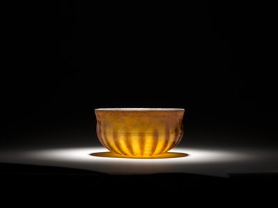 Ribbet glasskål, 1. århundrede af Roman Imperial Period