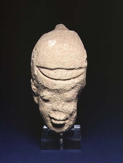 Hoved med hjelm, fra Aniba, Nubia (sandsten) af Roman Period Egyptian