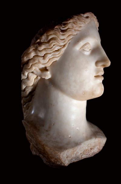 Leder af gudinden Junon - Hvid marmorskulptur, romersk periode, Banasa (Marokko) - Musee d