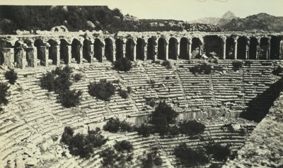 Romersk amfiteater (s/h foto) af Roman Roman