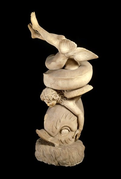 Romersk kunst: "" Eros på en delfin "" Skulptur efter en græsk original. Napoli, det nationale arkæologiske museum af Roman Roman