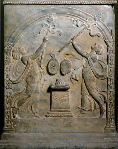 Romersk kunst: begravelsesalter, der repræsenterer to dansende menader. Lav lindring. Rom, Museo Nazionale Romano af Roman Roman