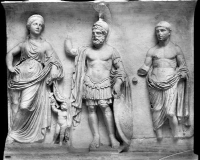 Venus, Mars og Divus Julius (marmor) (s/h foto) af Roman Roman