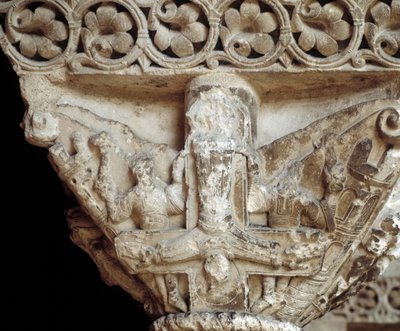 Kapital, der repræsenterer Peter på sit kors (skulptur af Romanesque