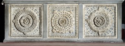 Udsigt over alteret består af marmorbakker Marquette af Romanesque