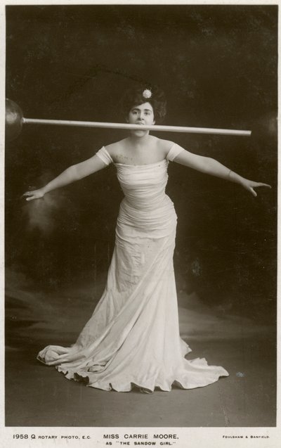 Carrie Moore, australsk skuespillerinde, omkring 1900-tallet. af Rotary Photo