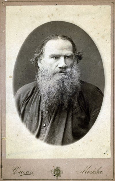 Portræt af Lev Nikolajevitj, grev Tolstoi (Leon Tolstoi), russisk forfatter (1828-1910). af Russian Photographer