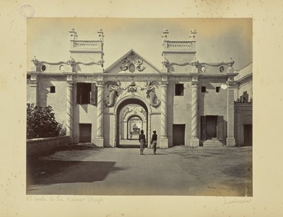 Lucknow; Havfrueporten, Kaiser Bagh af Samuel Bourne
