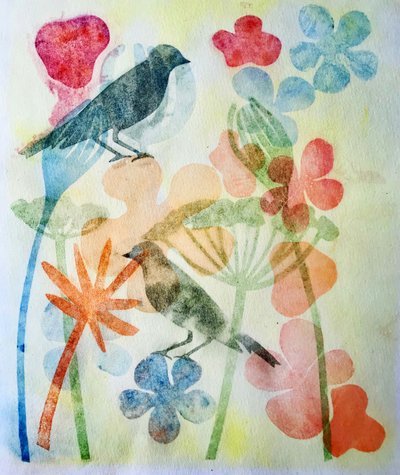 To fugle og blomster, 2019 (blæk monoprint) af Sarah Thompson Engels