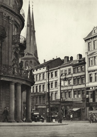 Berlin: Blick in die Poststrasse; Poststrasse (s/h foto) af Sasha Stone