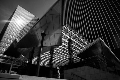 Byarkitektur i glas af Satoshi Hata