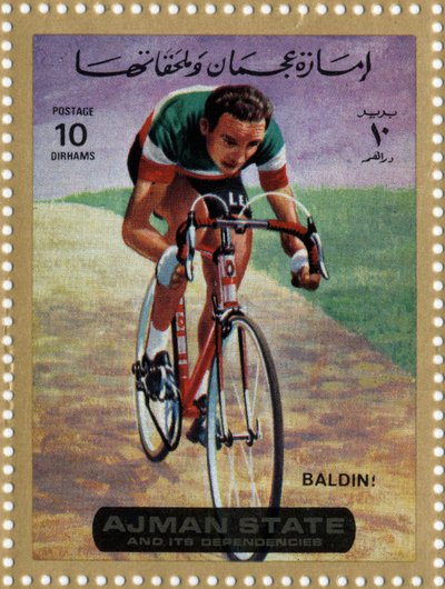 UAE-stempel, der repræsenterer cykelrytteren Ercole Baldini (Ne 1933). af School Arabic
