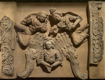 Basrelief, der illustrerer Buddhas tidligere liv: Vishvantara Jataka. Kina, Xinjiang. Slutningen af 6. begyndelsen af 7. århundrede. af School Chinese
