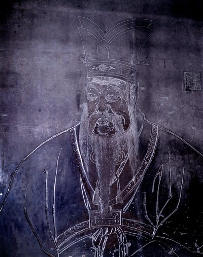Portræt af den kinesiske filosofi Confucius (551-479 f.Kr.), Gravsten, Shanghai Museum af School Chinese