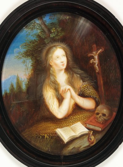 Maria Magdalene lænet op ad en banke, hendes øjne løftet til et krucifiks (emalje) af School English