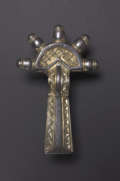 Bow Fibula, Alemannic, 500-550 (forgyldt sølv og niello) af School German
