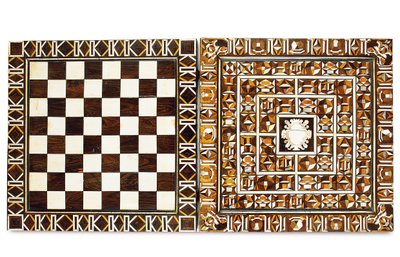 Sydtysk intarsia-spilæske, fra Augsburg eller Nürnberg, slutningen af det 16.-begyndelsen af det 17. århundrede (ibenholt, elfenben, perlemor, valnød og frugttræ) af School German