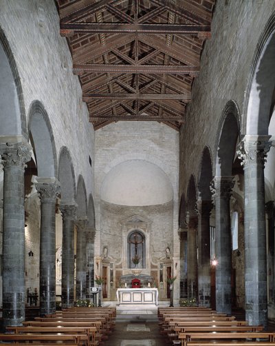 Indvendigt billede af apostlenes kirke af School Italian