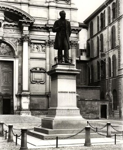 Monument til Alessandro Manzoni (1785-1873) (bronze) (s/h foto) af School Italian