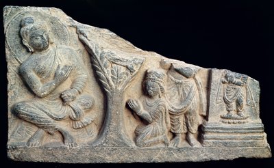 Detalje af en relieffrise, der forestiller en siddende Buddha med oranter, græsk-buddhistisk stil, fra Taxila, Pakistan af School Pakistani