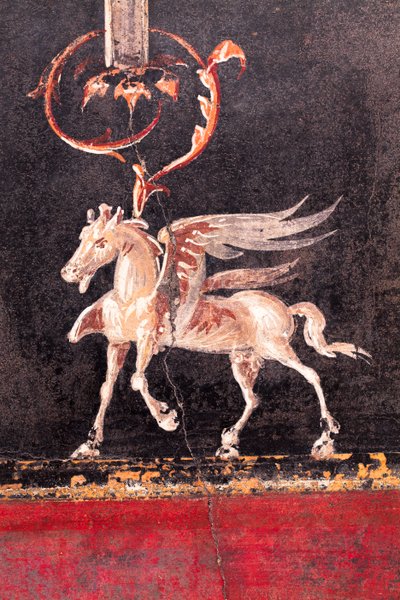 Arkitektonisk udsmykning med bevingede heste (pegasi), Herculaneum af School Roman