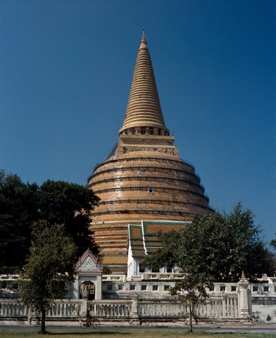 Udsigt over det buddhistiske tempel af School Thai