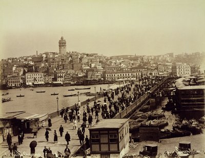 Galata-broen over Det Gyldne Horn, Istanbul, ca. 1890 (s/h-foto) af Sebah and Joaillier