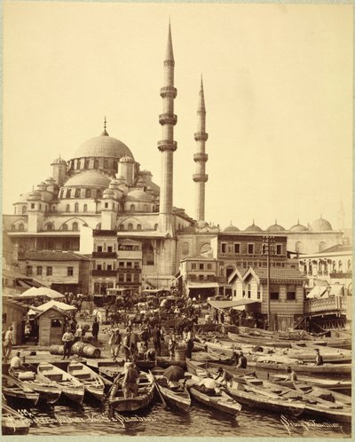 Santa Sophia-moskeen og fiskerbåde ved Bosporus-kysten, Istanbul, ca. 1890 (s/h-foto) af Sebah and Joaillier