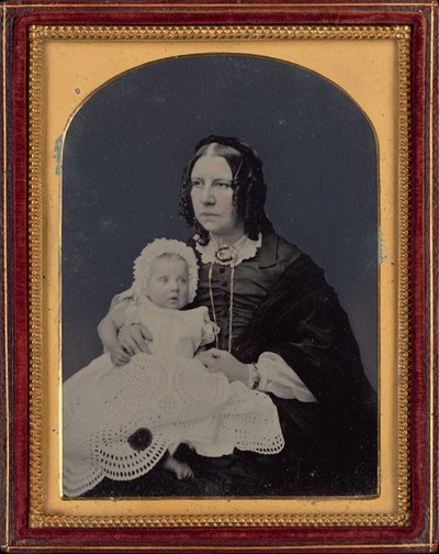 Portræt af en kvinde og en baby,ca. 1855 (foto) af Silas Eastham