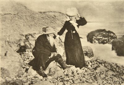 Den russiske forfatter Leo Tolstoj og hans kone Sophia ved Sortehavet, Krim, Rusland, 1902 af Sophia Andreevna Tolstaya