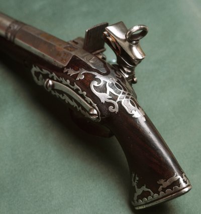 Gammel pistol af Spanish School