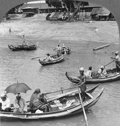 Både på Irrawaddy-floden, Sagaing, Burma, 1908 af Stereo Travel Co