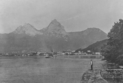 Brunnen og myten, Lac des IV Cantons (s/h foto) af Swiss Photographer