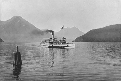 Lac des IV Cantons, udsigt taget i Vitznau (s/h foto) af Swiss Photographer