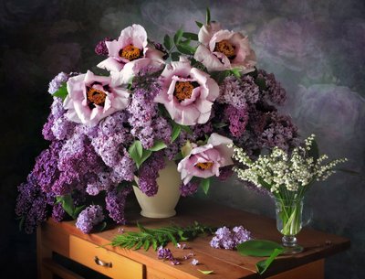 Forårsblomster-stilleben af Tatyana Skorokhod