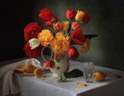 Livligt blomsterstilleben af Tatyana Skorokhod