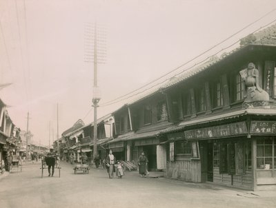 En indkøbsgade i Motomachi-distriktet i Kobe, ca. 1900-1915 (fotografi) af Teijiro Takagi